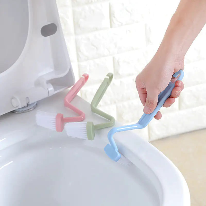 Curved Edge Toilet Scrubber with Wall Hook
